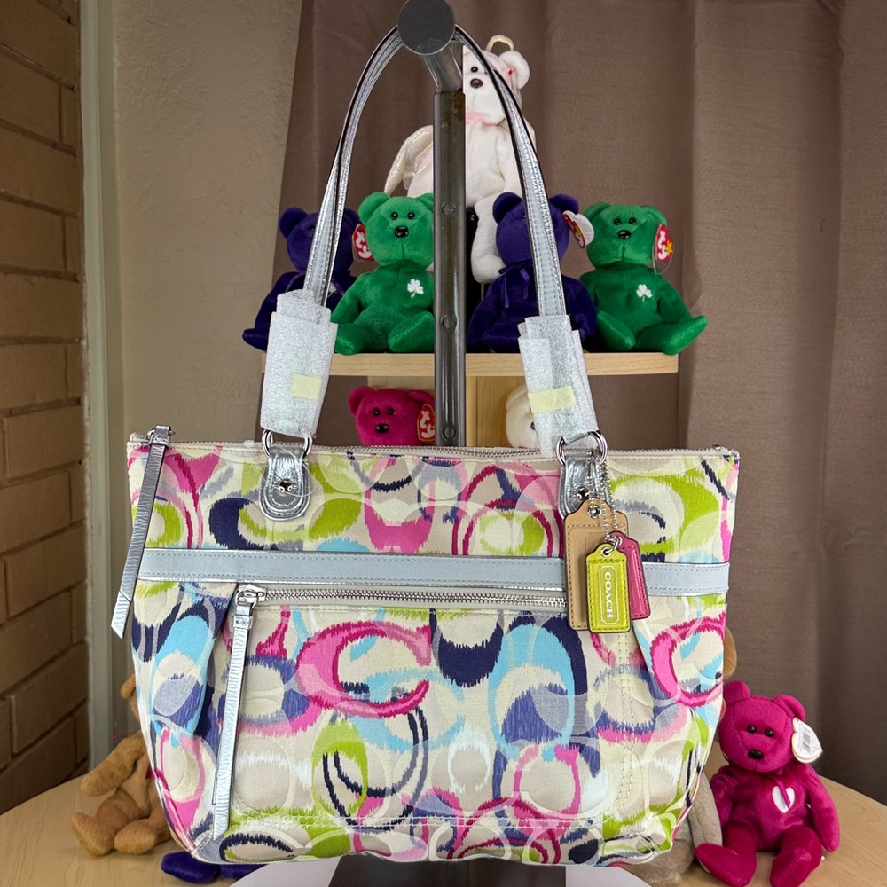 ๐ฅNWOT COACH - Poppy Ikat Signature C Multi/Silver Glam Tote Y2K - 45U088 - Picture 3 of 15